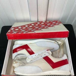 70s Pony Lady Front Runner Sneakers Shoes 5.5 1970 Vintage